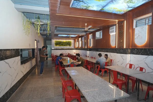 PG for men Greater Noida